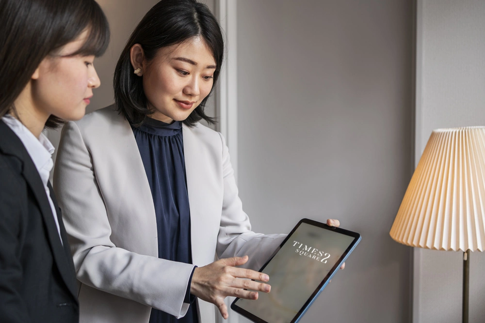 Prime location with PNB building view